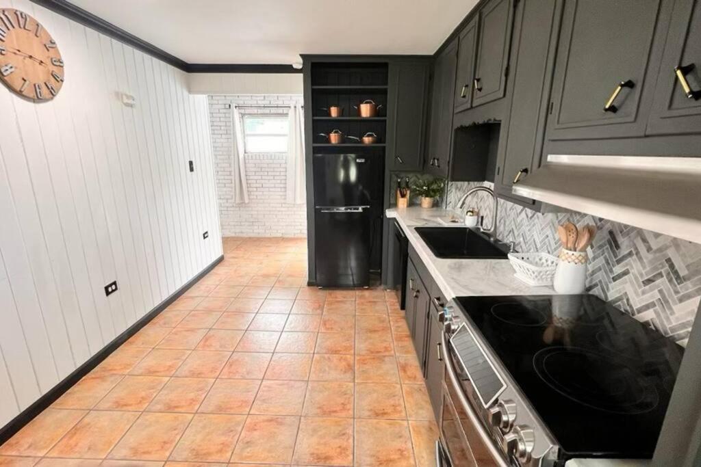 Small Rental For Couple Getaway دالتون المظهر الخارجي الصورة